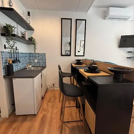 דירה Lent Riverstay